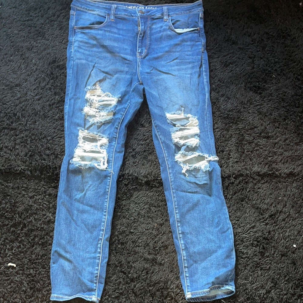 american eagle ne(x)t level stretch ripped jeans.